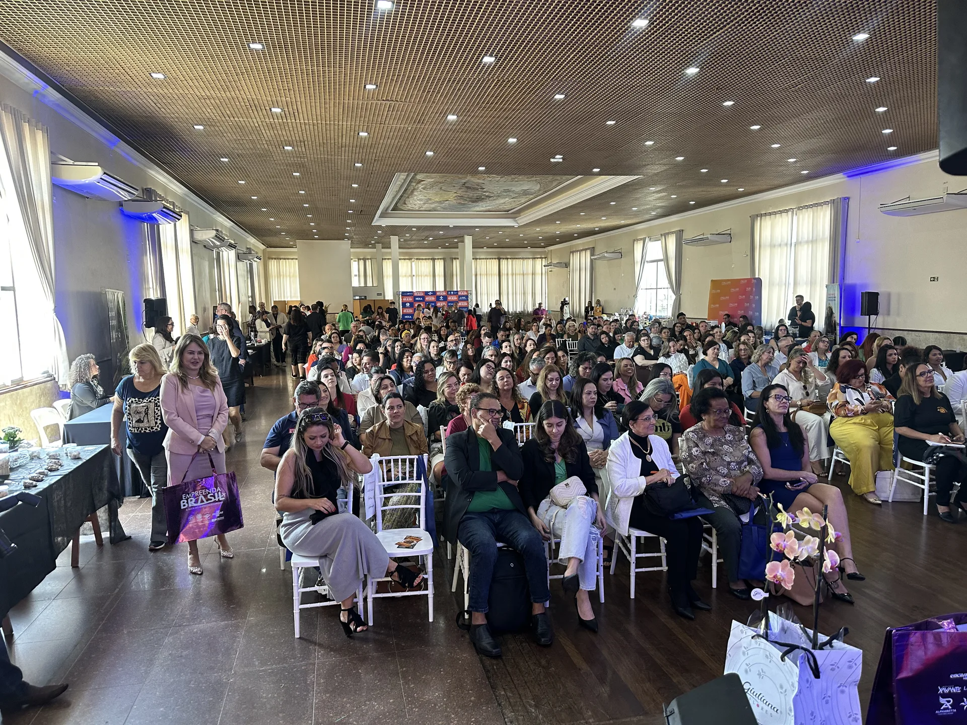 Empreenda Brasil Mulher — evento de empreendedorismo feminino em Santos